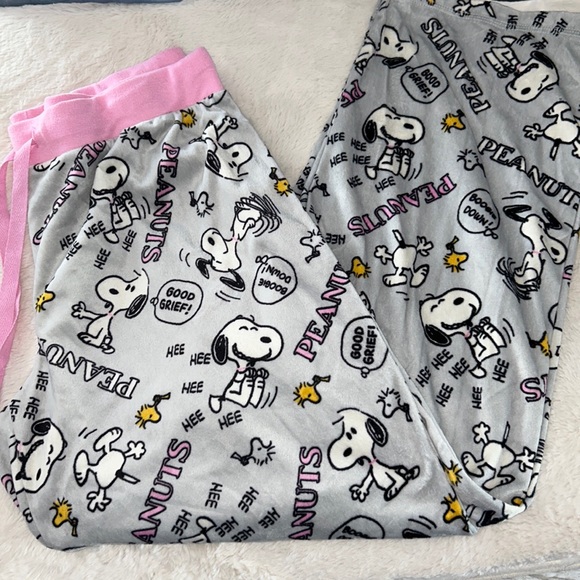 Large Peanuts snoopy fleece pajama pants - Picture 1 of 2